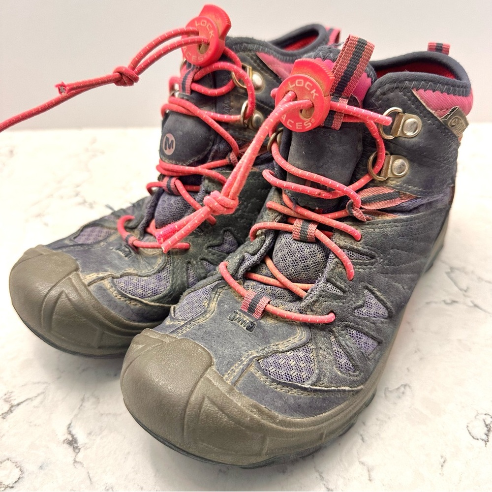 Merrell Capra Kids Size 2 Mid Waterproof Gore-Tex Hiking Boots Blue Pink